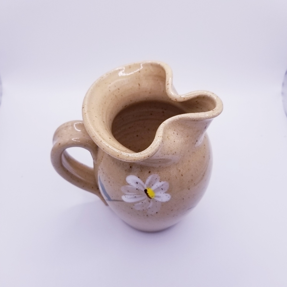 Three Rivers Pottery Floral Daisy Stoneware Pitcher - Picture 5 of 9